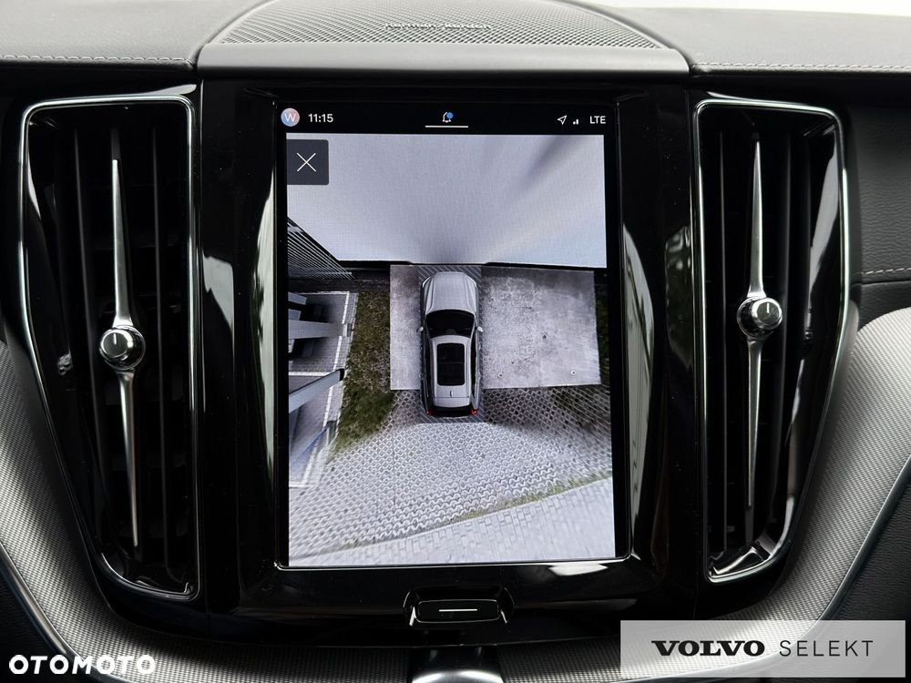 Volvo XC 60 - 30