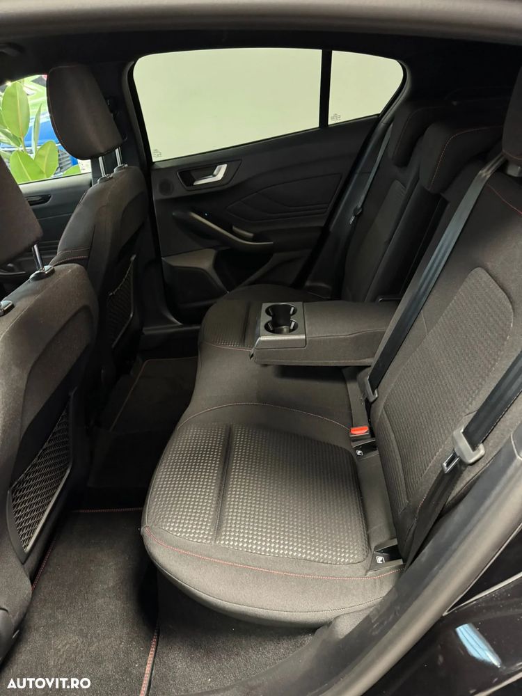 Ford Focus 1.0 EcoBoost Hybrid Aut. ST-LINE X - 18