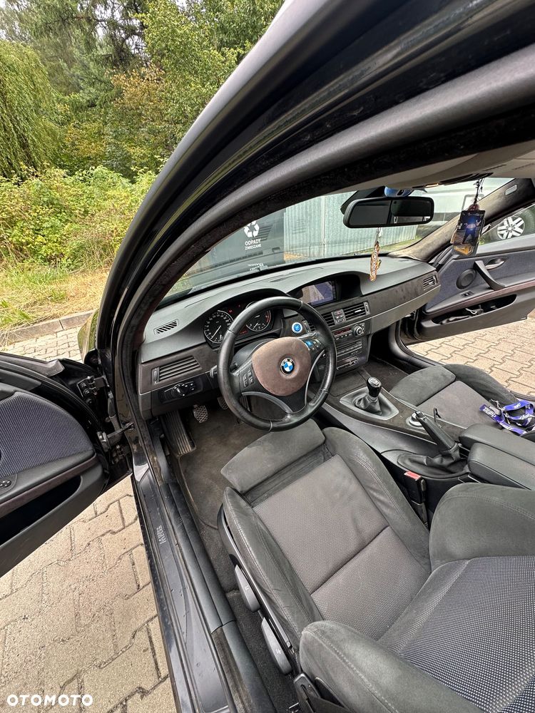 BMW Seria 3 320d - 8
