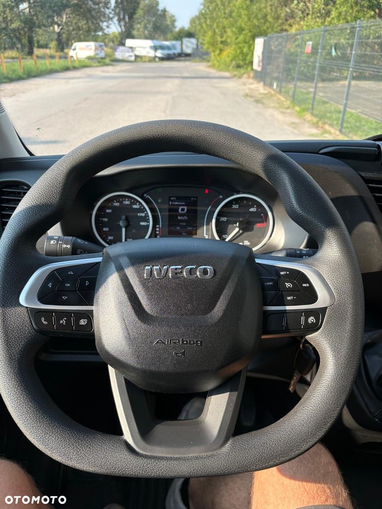 Iveco Daily 35S180 L4h2 Maxi 3.0 180 km Bardzo zadbany - 23