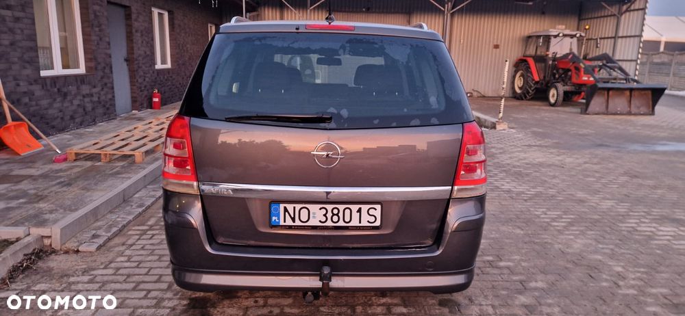 Opel Zafira 1.8 Sport - 5