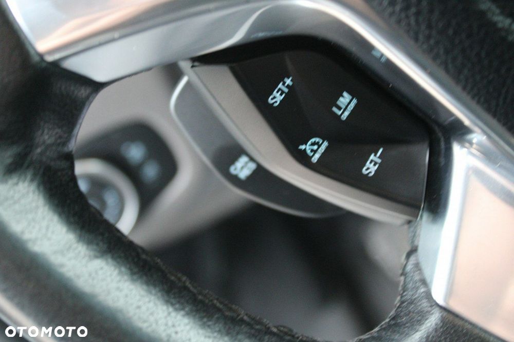 Ford Transit Connect - 22