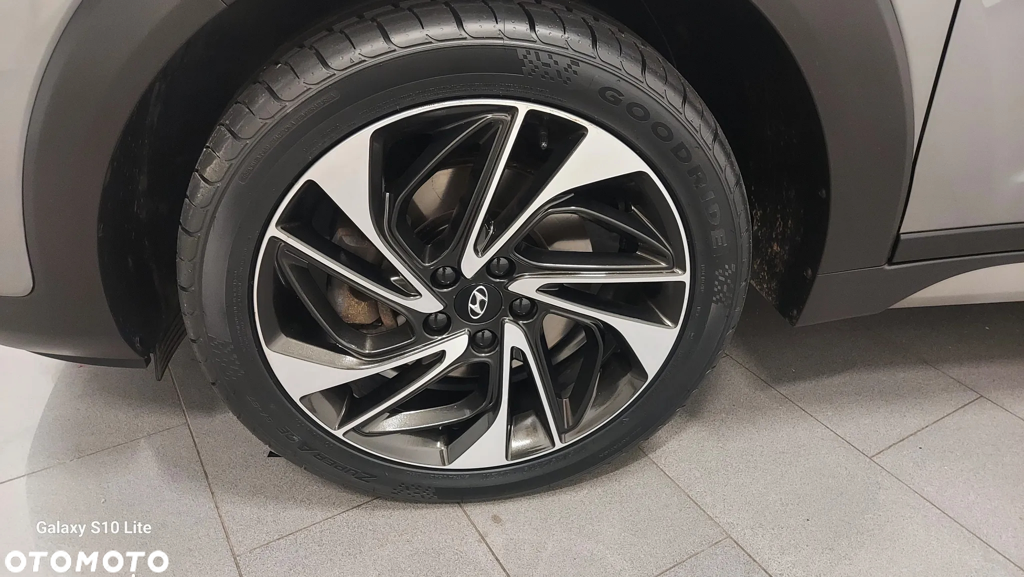 Hyundai Tucson blue 1.6 CRDi 2WD DCT Premium - 9