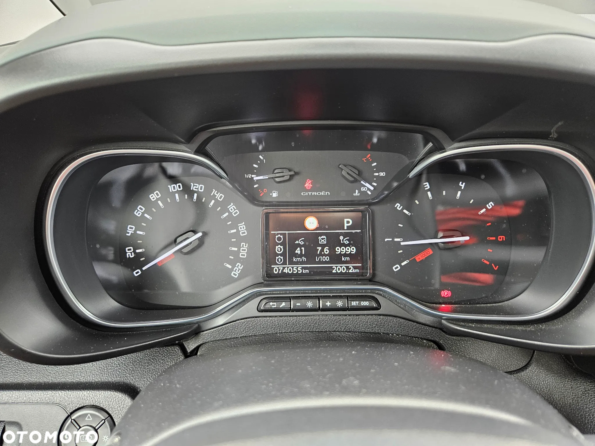 Citroën Berlingo M PureTech 130 EAT8 SHINE - 23