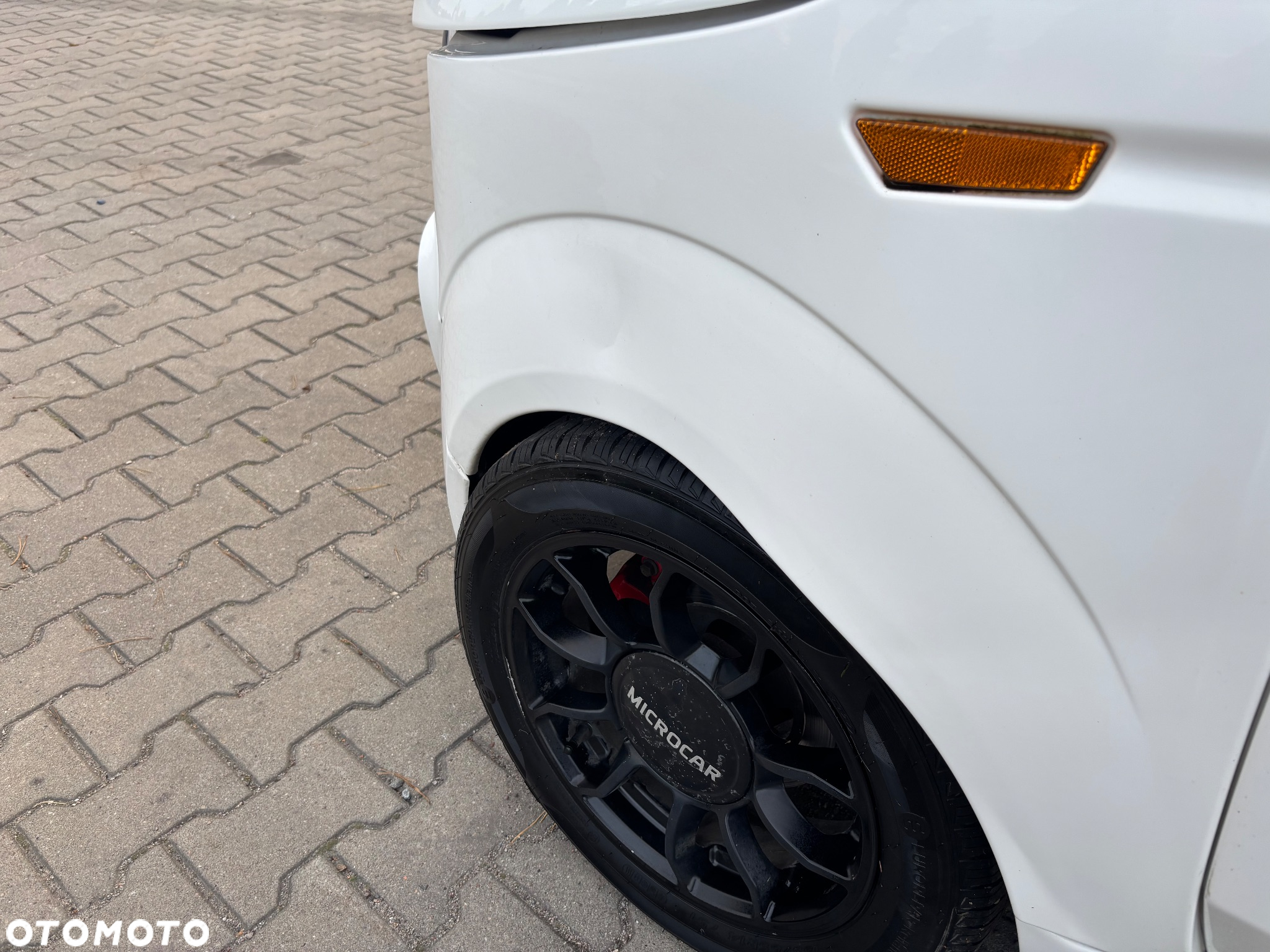 Microcar DUE - 16