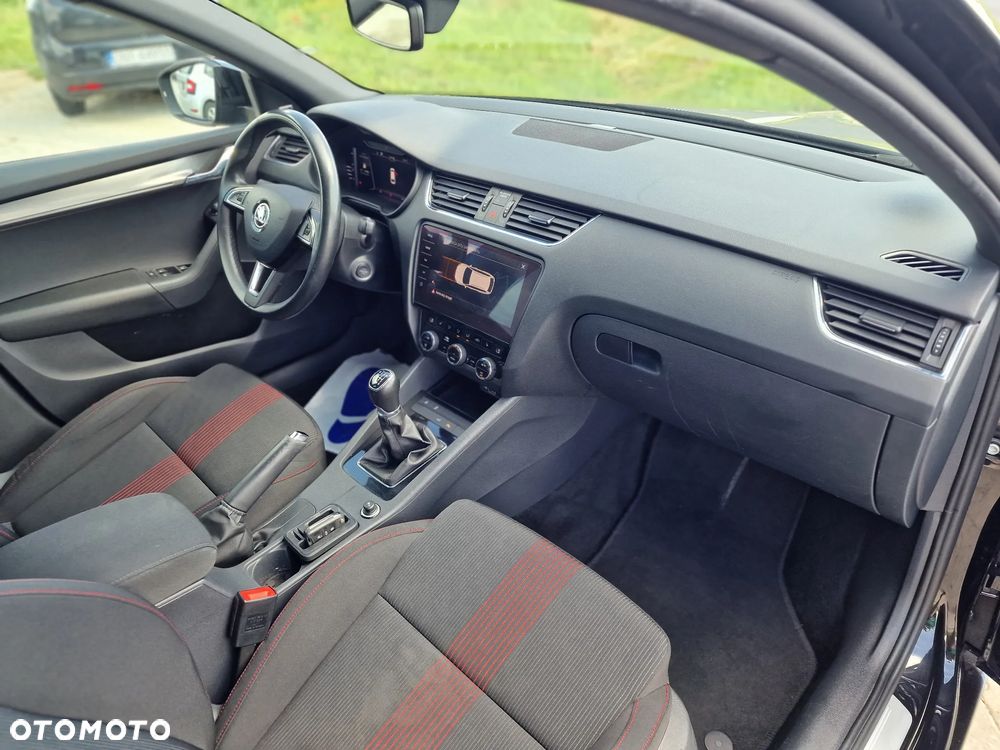 Skoda Octavia 2.0 TDI Sport Edition - 30