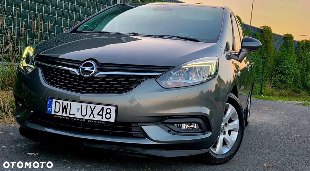 Opel Zafira - 16