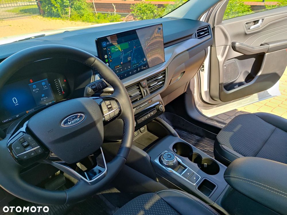 Ford Kuga - 19