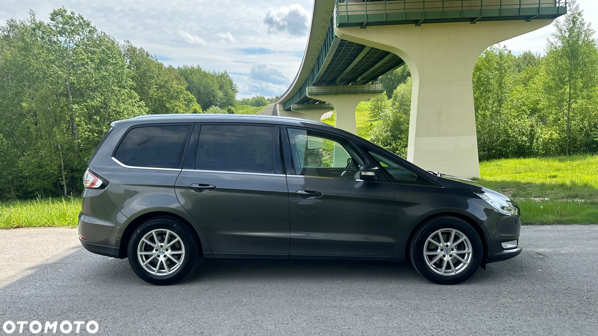 Ford Galaxy 2.0 EcoBlue Twin-Turbo Titanium - 10