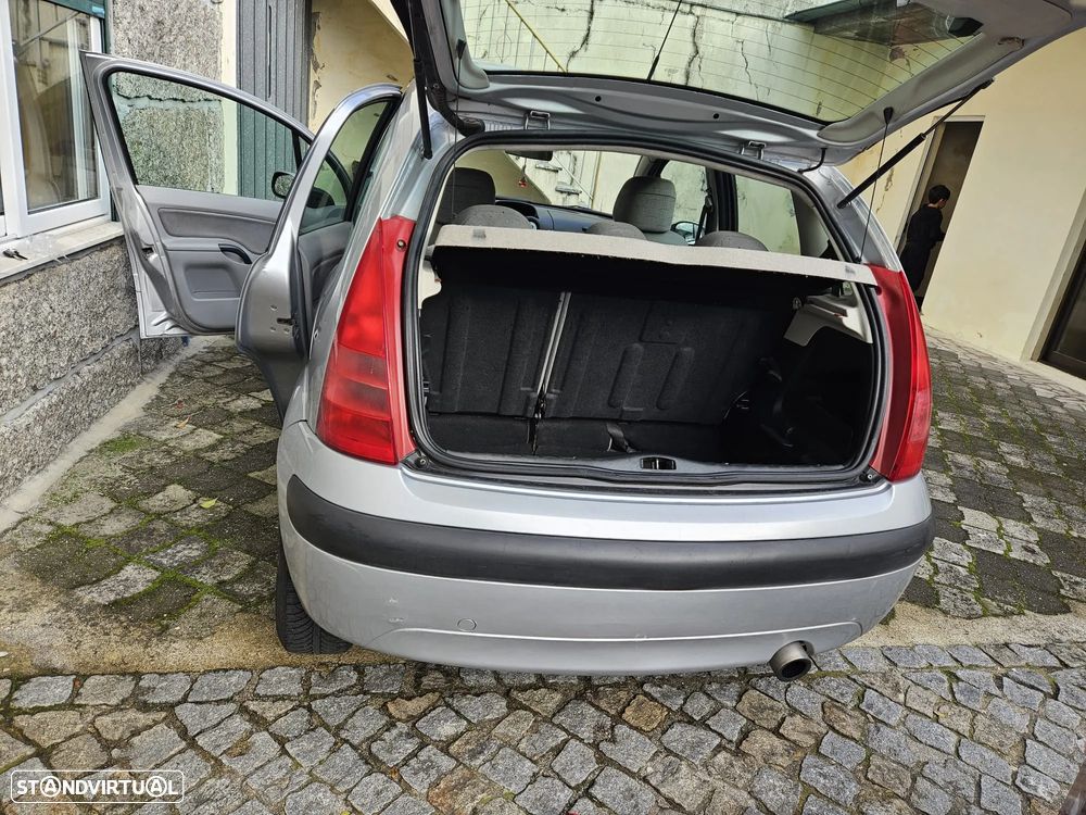 Citroën C3 1.4 HDi SX + - 4