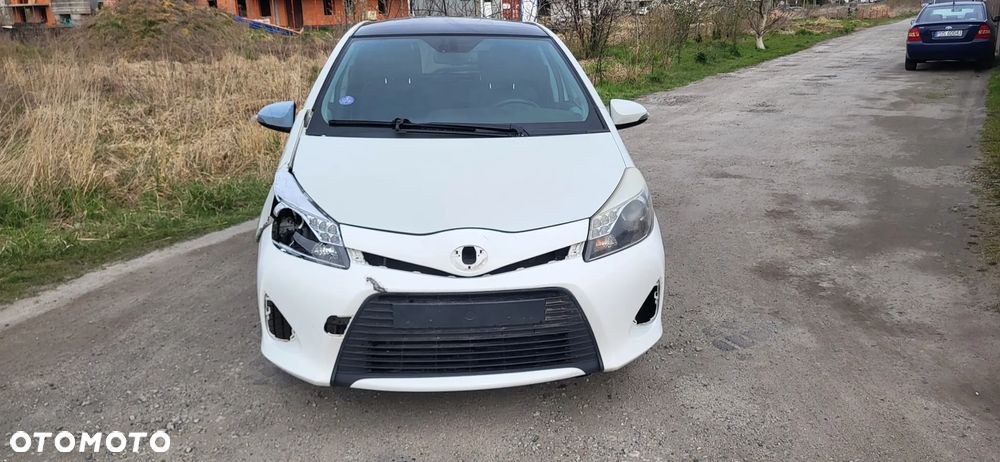 Toyota Yaris 1.5 VVT-i - 2