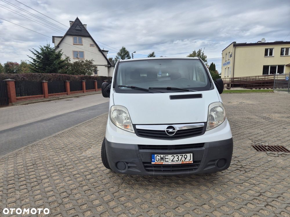 Opel vivaro - 3