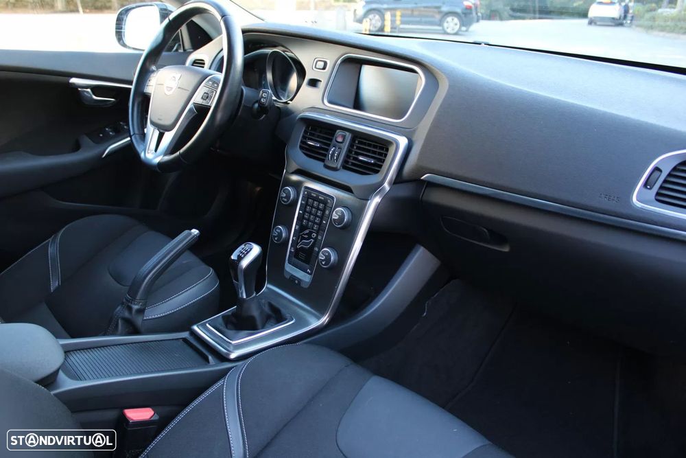 Volvo V40 1.6 D2 Kinetic Eco - 8
