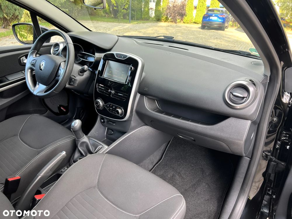 Renault Clio TCe 90 Limited - 28