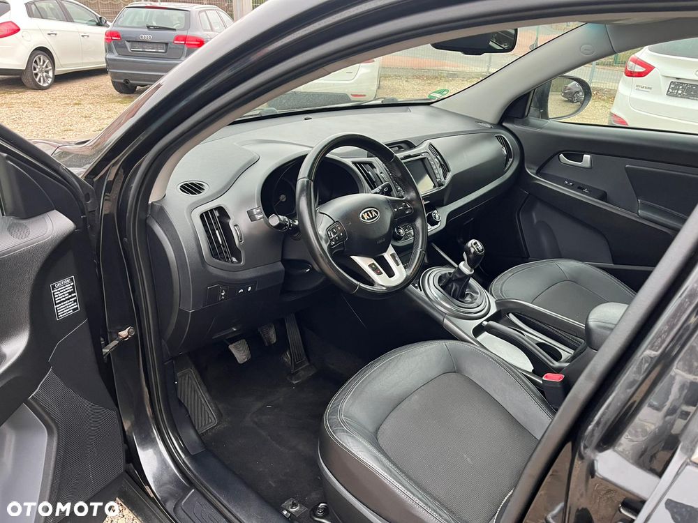 Kia Sportage 2.0 CRDI 2WD Attract - 12