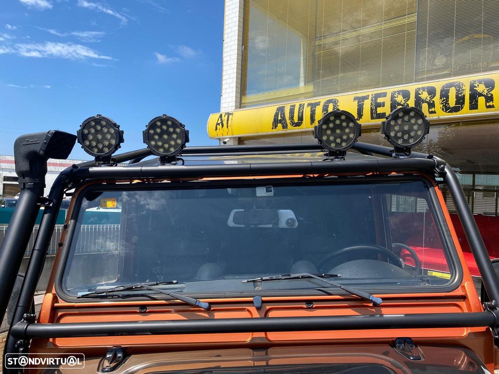 Land Rover Defender 110 2.5 Td5 S - 6