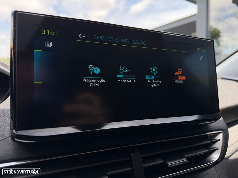 Peugeot 3008 1.6 Hybrid Allure e-EAT8 - 44