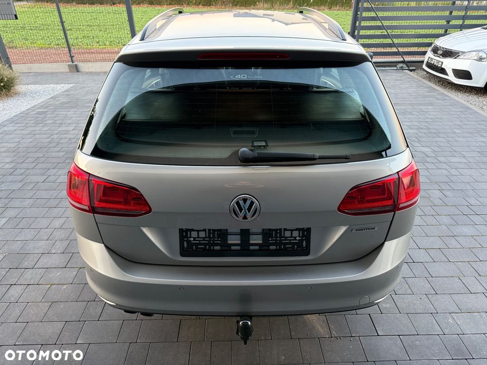 Volkswagen Golf - 11