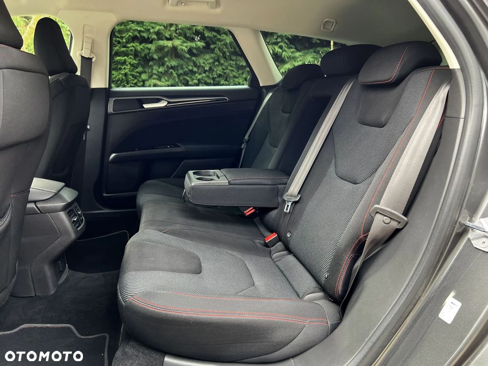 Ford Mondeo 2.0 TDCi STart-Stopp ST-Line - 23