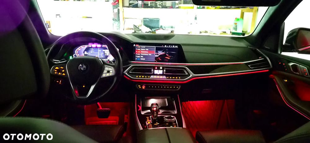 BMW X7 xDrive30d - 14