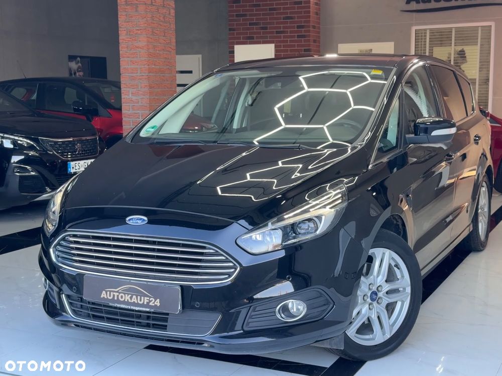 Ford S-Max 2.0 TDCi Titanium PowerShift - 6