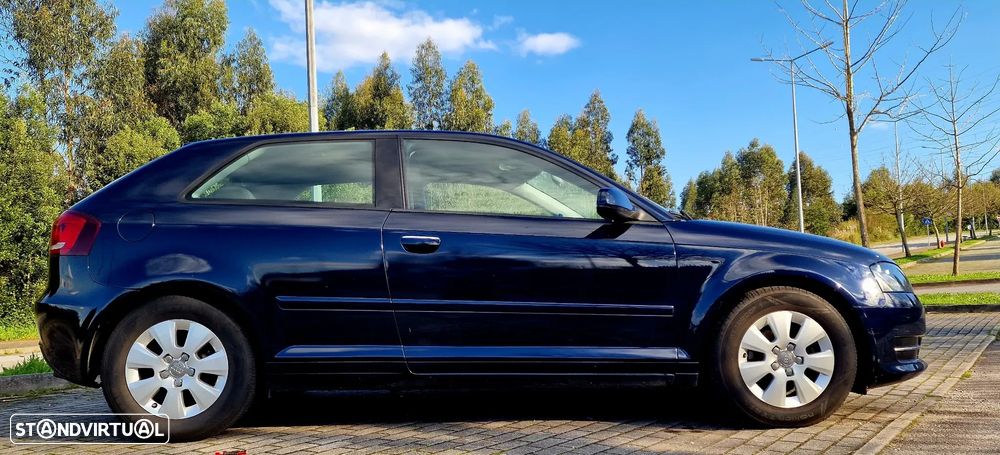 Audi A3 1.6 TDI Attraction - 11
