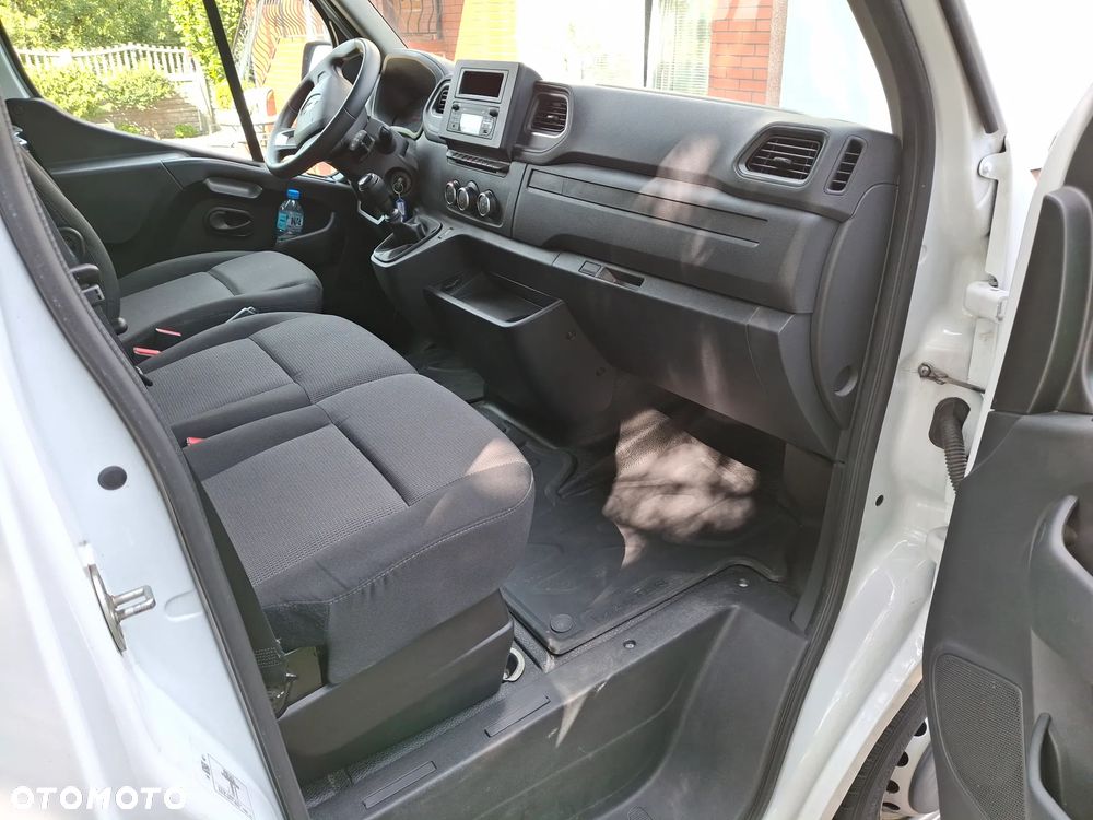 Renault Master 2.3 dci  136 KM L2H2 Salon PL - 19