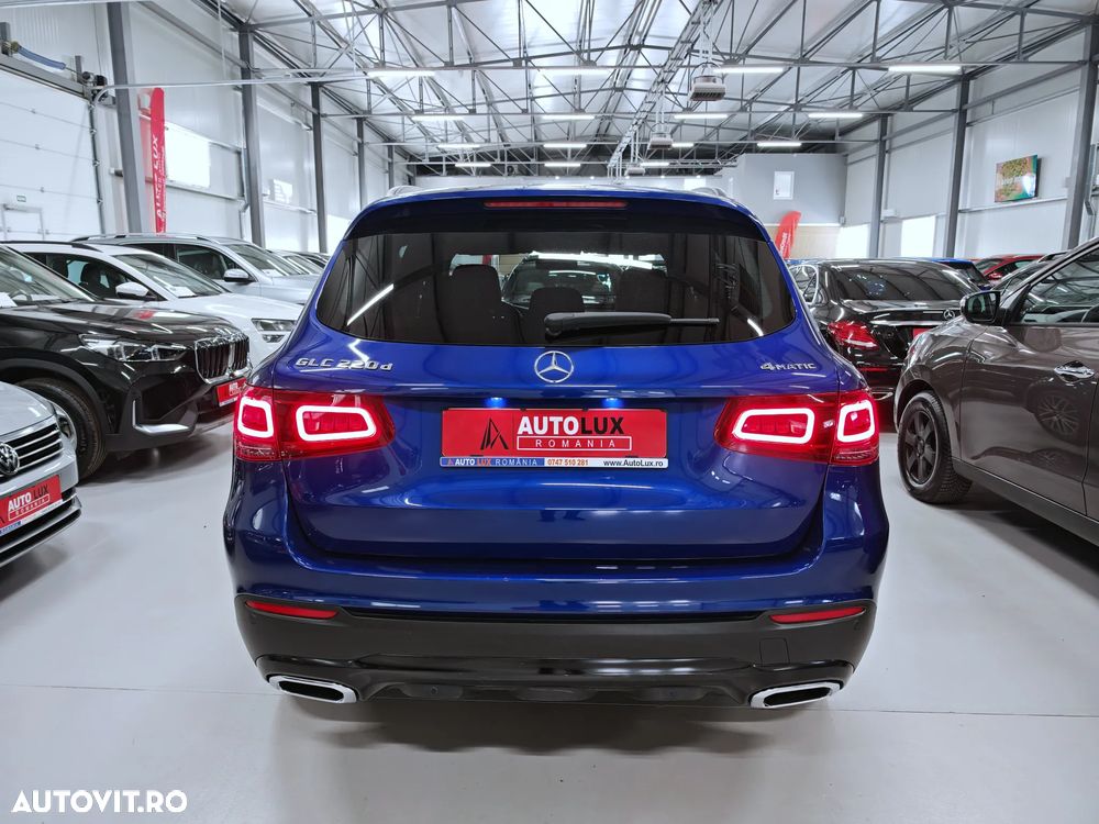 Mercedes-Benz GLC 220 d 4MATIC 9G-TRONIC - 32