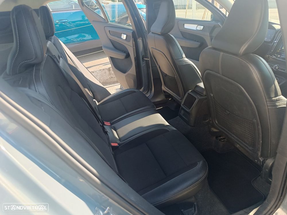 Volvo XC 40 1.5 T5 PHEV Inscription Expression - 14