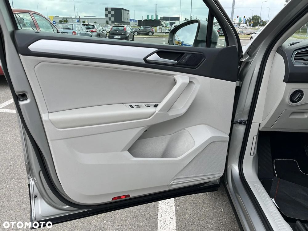 Volkswagen Tiguan 2.0 TDI BMT SCR Comfortline DSG - 11