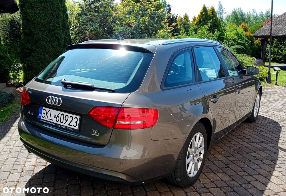 Audi A4 Avant 2.0 TDI ultra - 2