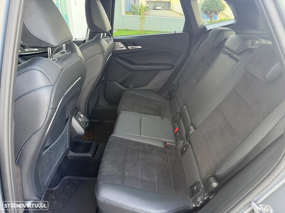 BMW 218 Active Tourer d Pack Desportivo M Auto - 9