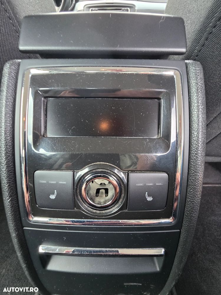 Skoda Superb 1.8 TSI Exclusive - 11