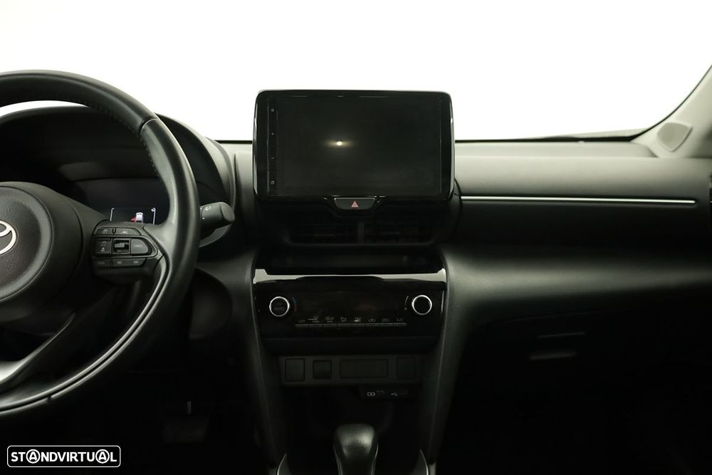 Toyota Yaris Cross 1.5 HDF Comfort — fotografia 9