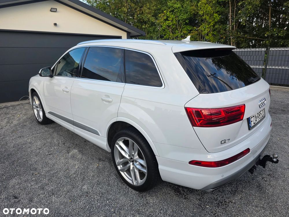 Audi Q7 3.0 TFSI Quattro Tiptr - 38