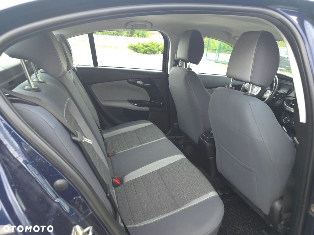 Fiat Tipo 1.6 MultiJet 16v Lounge - 13