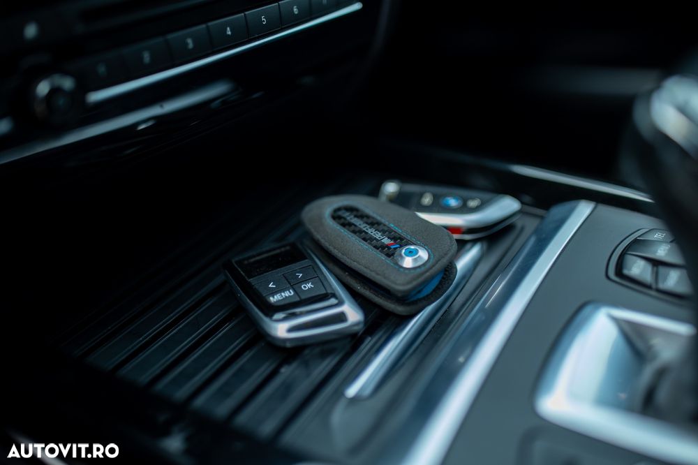 BMW X5 M M50d - 13