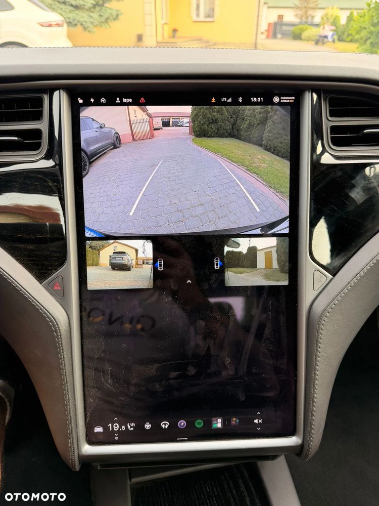 Tesla Model S Long Range Plus - 26