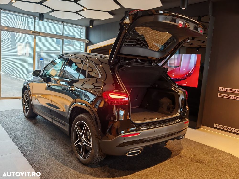 Mercedes-Benz GLA 250 e - 15