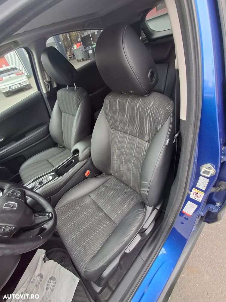 Honda HR-V 1.5 i-VTEC CVT Executive - 11
