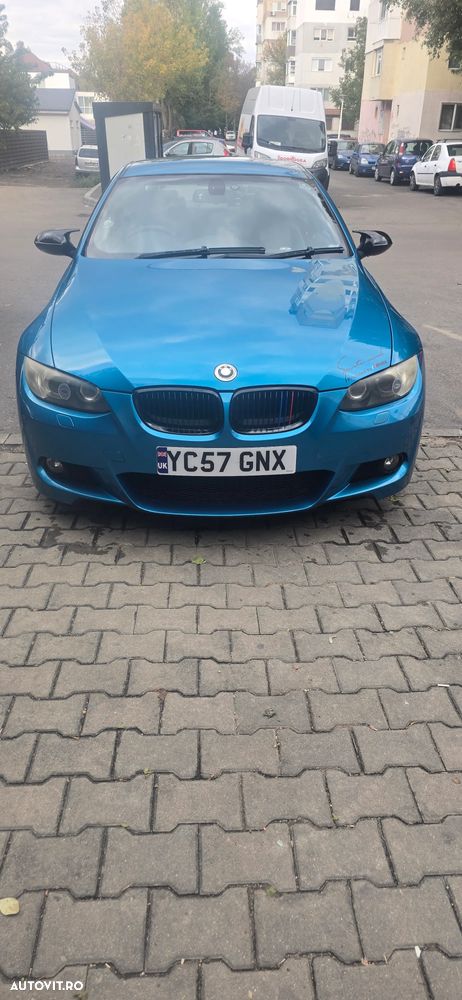 BMW Seria 3 330d Coupe Aut. - 1