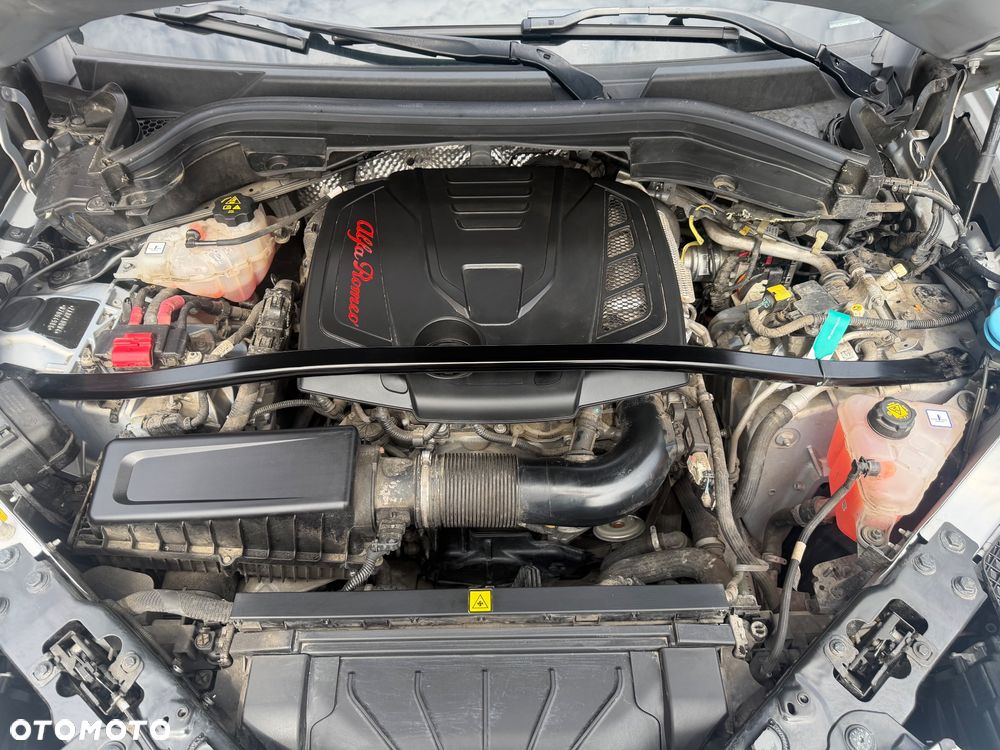 Alfa Romeo Stelvio 2.0 Turbo Veloce Q4 - 29