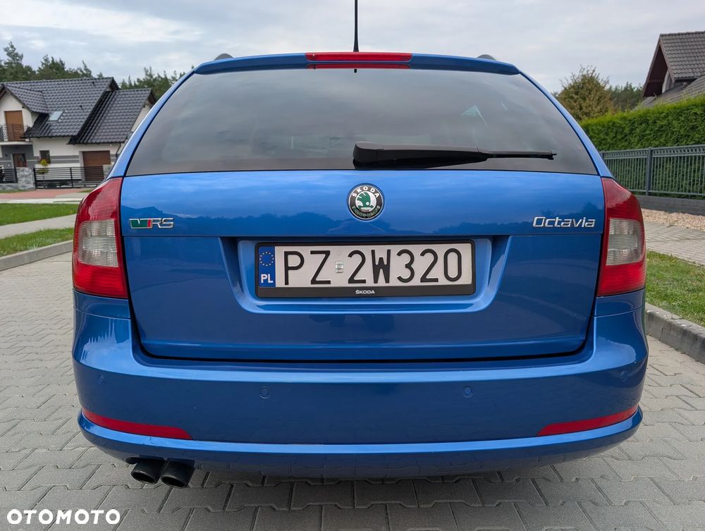 Skoda Octavia 2.0 TDI DPF RS - 24