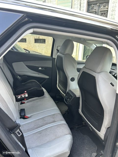 Peugeot 3008 PureTech 130 Stop & Start GPF EAT8 Allure - 8