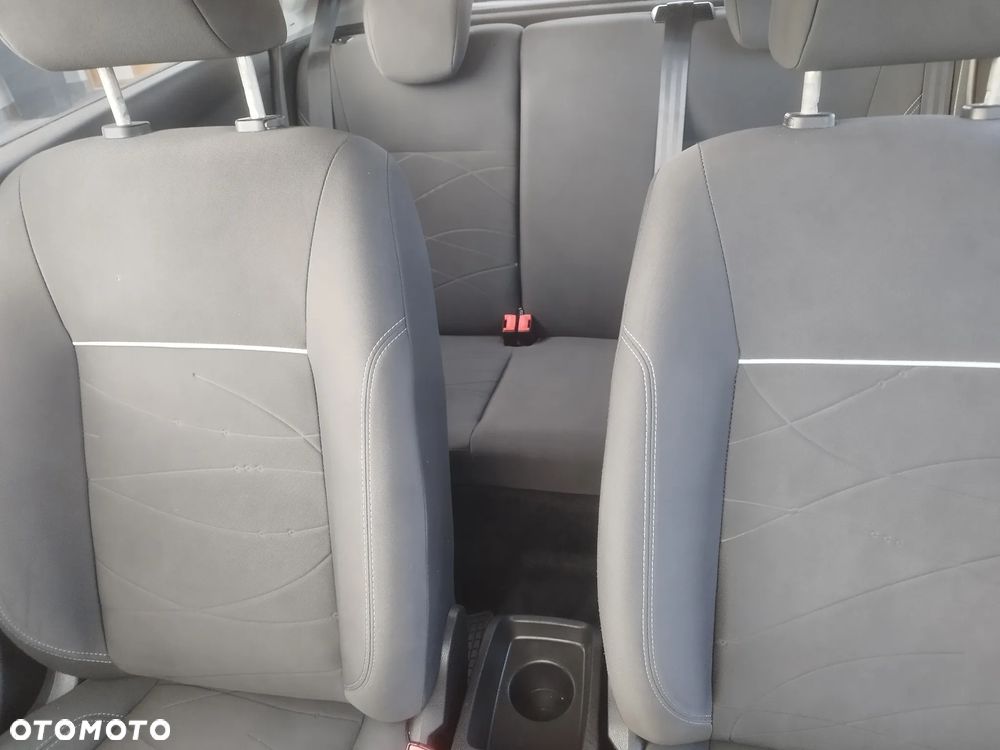 Ford Fiesta 1.25 Trend EU5 - 17