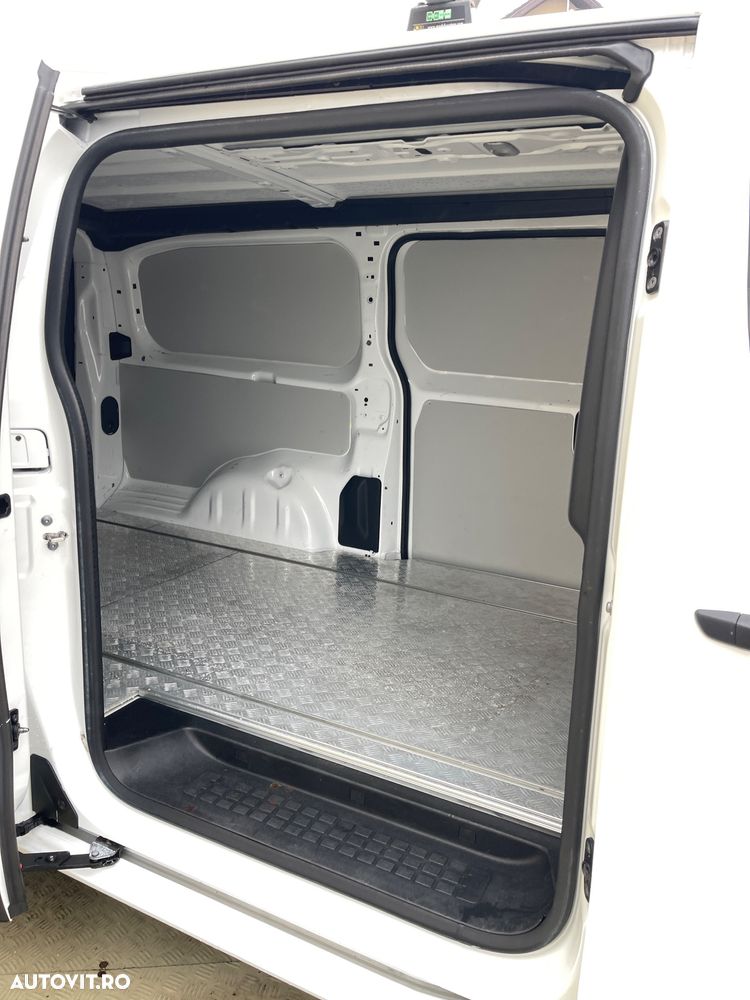 Peugeot Expert  2.0HDI  L3  2CULISANTE - 23