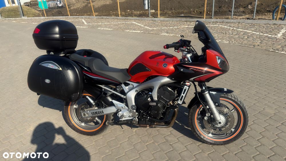 Yamaha FZ6 - 3