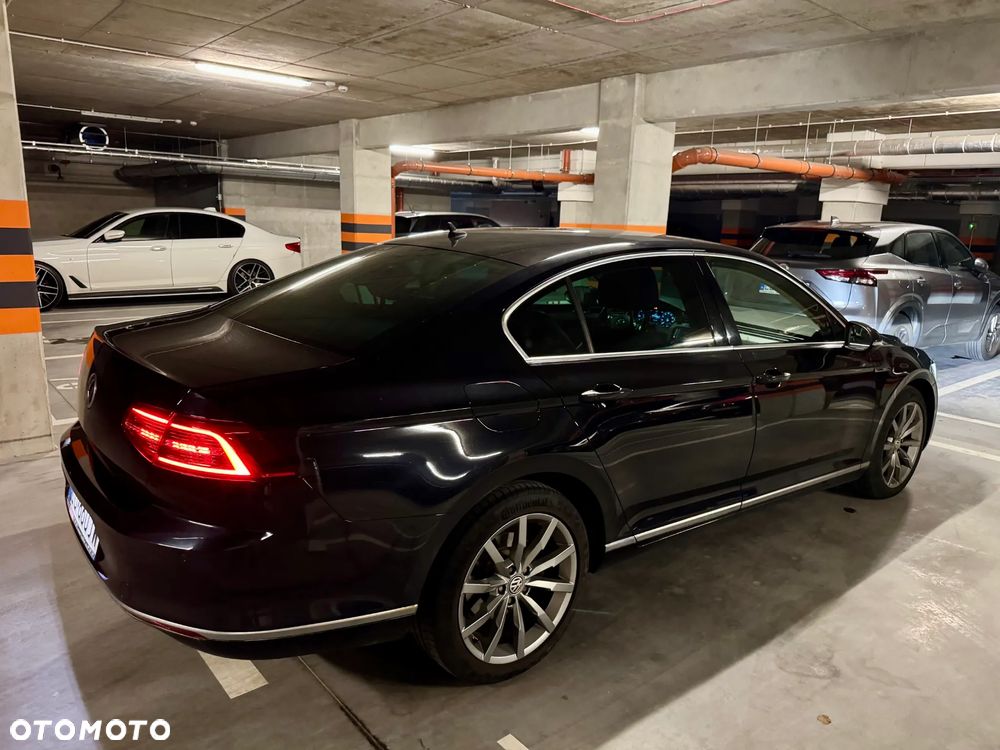 Volkswagen Passat 2.0 TDI BMT 4Mot Highline DSG - 2