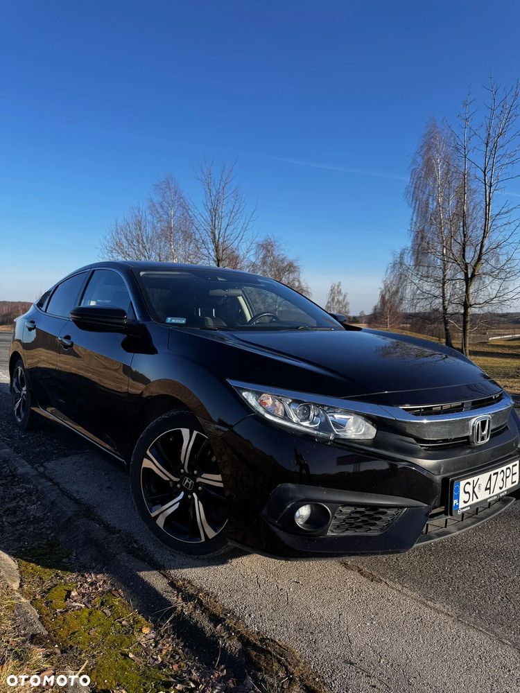 Honda Civic 1.5 T Elegance - 1