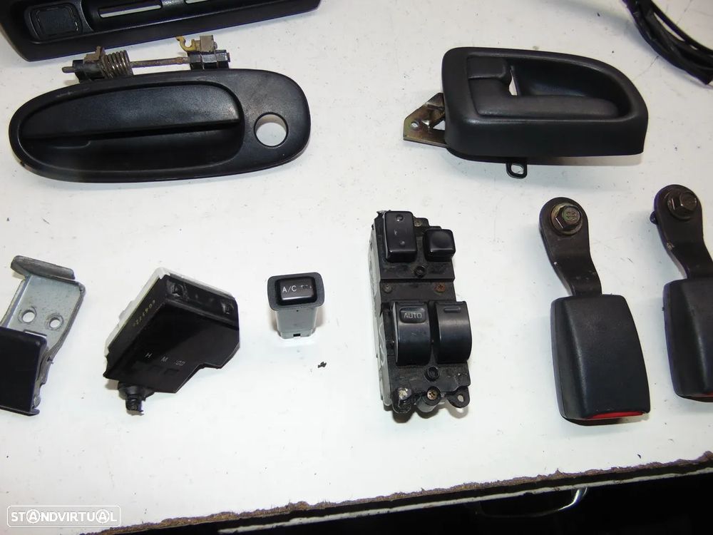 Toyota corolla XLI AE100 vários - 10